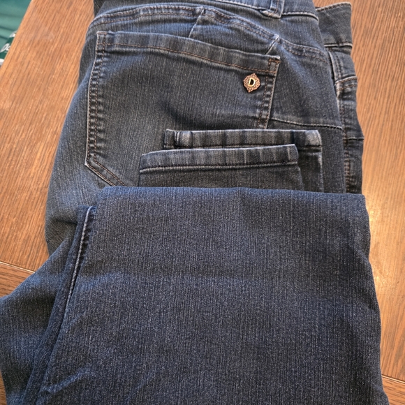 Ab"solution® High Rise Modern Plus Size Ankle Length Jeans Sz 16w 28"inseam  EUC - Picture 7 of 7